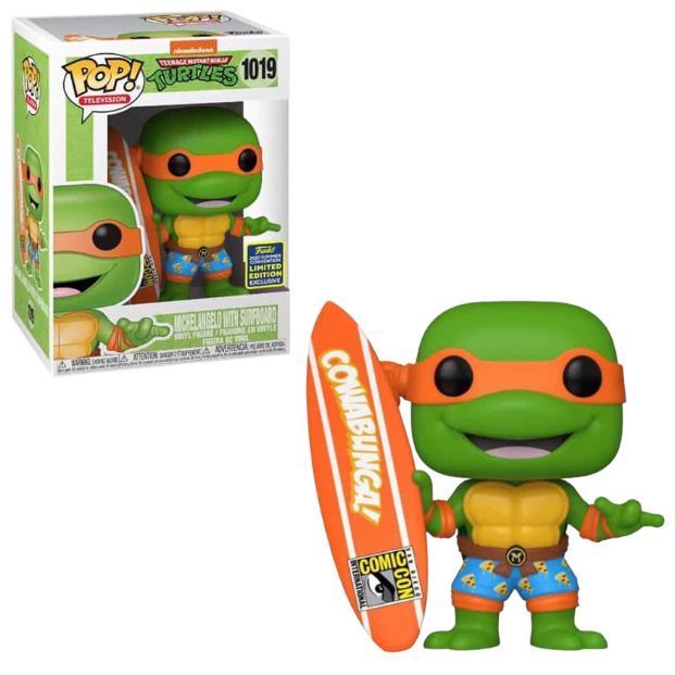 Michael Angelo with Surfingboard